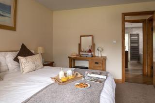 CRUCK BARN - Beautiful Renovated Barn within the Countryside - 9