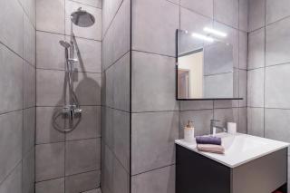 Spacieux appartement en plein Coeur de Béziers - Béziers - 4