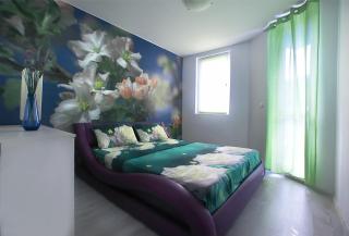 Private apartment with parking and pool - 4
