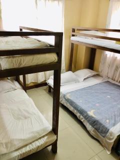 Near Burnham Cozy Home With Rooftop Panoramic City View - 5