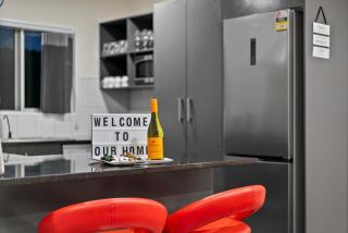 Lux 4 Bedroom in Auckland with Spa and Light Breakfast - Auckland - 2