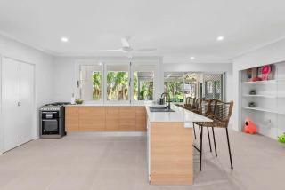 Belle Escapes Sandpipers Beach House - Palm Cove - 3