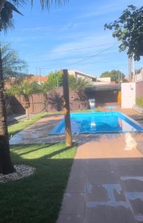 Casa com piscina - 1