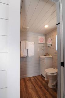 Hilltop Tiny Home - Panguitch - 9