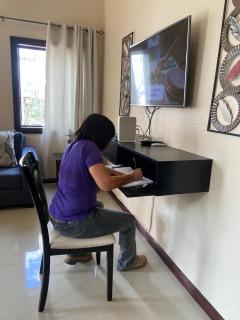 Aventurine Modern Apt - Kingston - 6