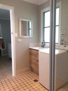 Armidale Cottage on Taylor Unit 2 - Armidale - 2
