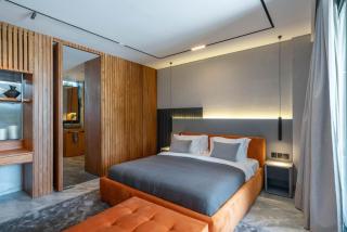 Beyond The Palms - Impressive Brand New 4BR Canggu Villa with Jacuzzi - Canggu - 9