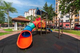 Bangi #Muji Family Suite #Netflix 8pax Near UKM - 4