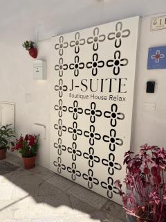 J-SUITE - Mesagne - 0