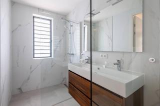Two Tides Luxury - Blue Bay - 3
