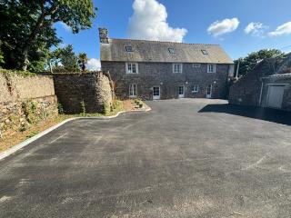 Gites du Manoir de Kergoniou Saint Joseph - 9