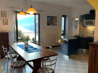 Casa Ludovica - Cozy apartment with panoramic lake & mountain views - Gera Lario - 1