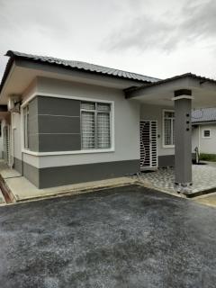 Homestay Astana Bonda Ibu - Merlimau - 8