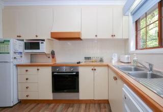Amber Cottage - Bright - 2