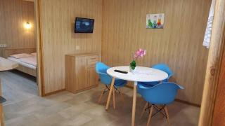 Zielony Zakątek Chłapowo domki i pokoje - 3