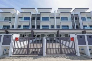 Airport #KLIA#KLIA2#MitsuiBrandOutlet#Landed House - 0