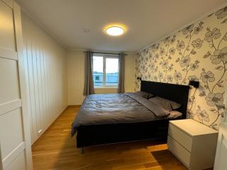 Charming 3-Bedroom Apartment in the Heart of Kristiansund - 3