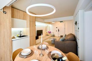 Nova Seaview Apartment in Infinity Beach Resort - parking - Mamaia - 9