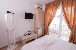 Sun Shine Hotel - Durrës - 7