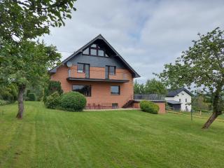 Ferienhaus Hescheld With Private Jacuzzi - Hellenthal - 0