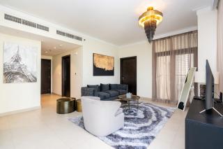 CitiHome- Modern- 1BR Creek Residence - Dubai - 5