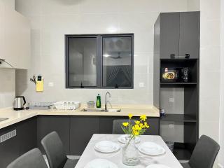 Brand new 3R3B Cozy City View - Johor Bahru - 4