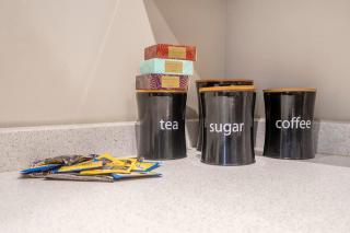 Flatzy - Spacious Flat 5 mins to Liverpool Centre - Birkenhead - 5