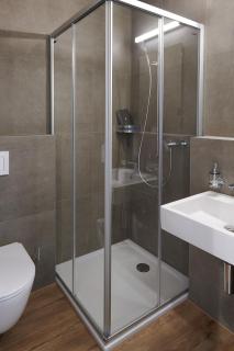 Hotel Jäger Jeuss - Murten - Self-Check-in - Jeuss - 1