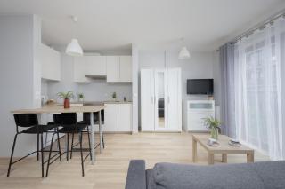 Symfonia Studio na Harfowej by Noclegi Renters - Varsavia - 3