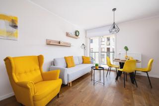 Przytulny Apartament na Wrocławskiej z Parkingiem w Krakowie by Noclegi Renters - 0