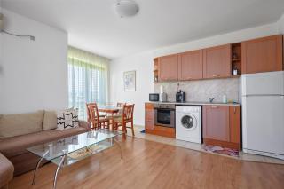 Charming 1-Bedroom Apartment in Ravda by Flat Mаnаger - Nesebar - 6