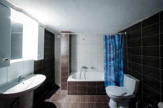 Chriso House - 4