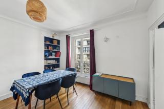 Appartement Parisien au coeur du 18ème - 9