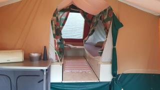 Basic ingerichte vouwwagen op camping Westenenk, Wijster - Wijster - 5