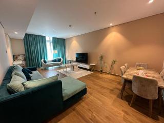 apartment next to pullman Sharjah - 9