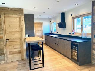 Chalet rénové, 10 personnes, 5 chambres - CH14 - Beaufort - 9