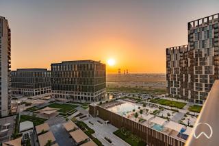 Oraya - Stylish 2BR in Socio Tower 2 With Pool View - Dubai - 5