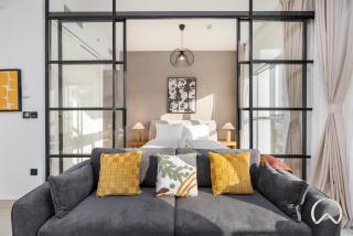 Oraya - Stylish 2BR in Socio Tower 2 With Pool View - Dubai - 3