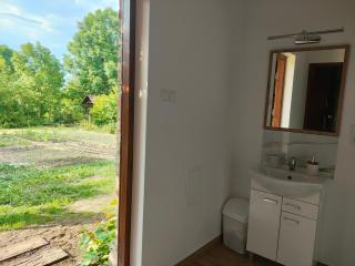 Dolistówka Apartamenty, pole namiotowe, balia z jacuzzi, ogród warzywny dla gości, plac zabaw dla dzieci - 8