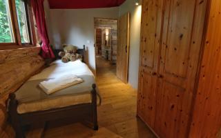 Log Cabin, Easter Hall Park - 2