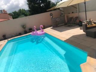 Studio indépendant, piscine & jardin en centre-ville - Aubagne - 2