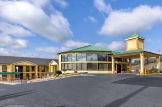 Quality Inn Hillsville - Hillsville - 8
