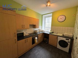 Cross Wynd Apartment - 2