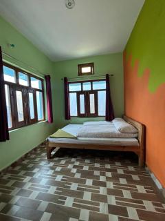 Hotel Mountain View & Restaurant - Sankri - 7