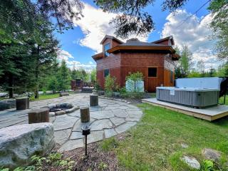 OR Luxury yurt-like home in Bretton Woods with private beach firepit AC fishing and trails - Carroll - 2
