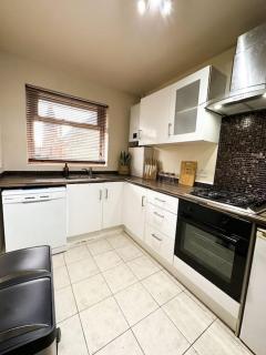 Bright & Spacious Split Level Flat in Kennington - Londra - 3