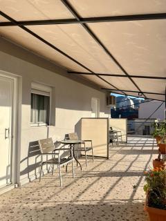 Fontana Luxury Rooms - Mitilene - 2