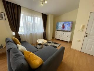 Green Fort - Prestige Sea Viev apartments - 2