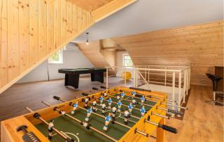 Lovely Home In Zlobin With Sauna - Zlobin - 3
