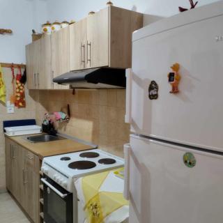Luminosa apt with private parking - Loutraki - 3